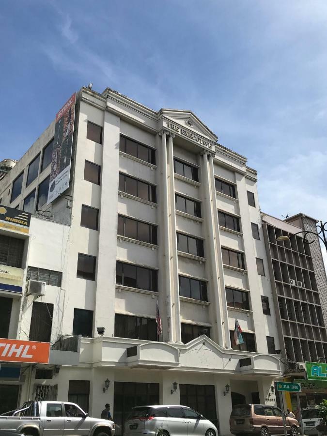 The Executive Hotel Lahad Datu Exterior photo